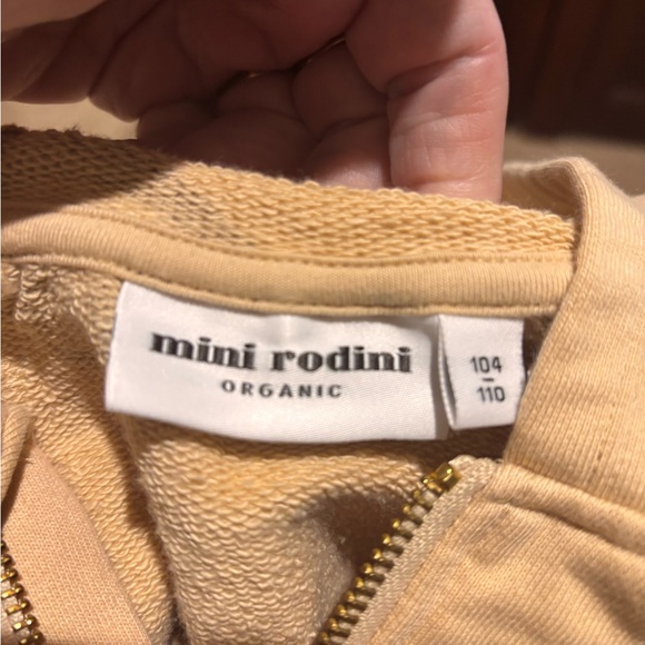 Mini Rodini Cream and Red Parrot Hoodie, size 3-5 years. - Picture 3 of 6